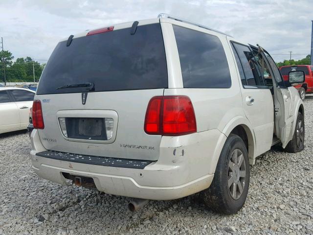 5LMFU28586LJ24138 - 2006 LINCOLN NAVIGATOR WHITE photo 4