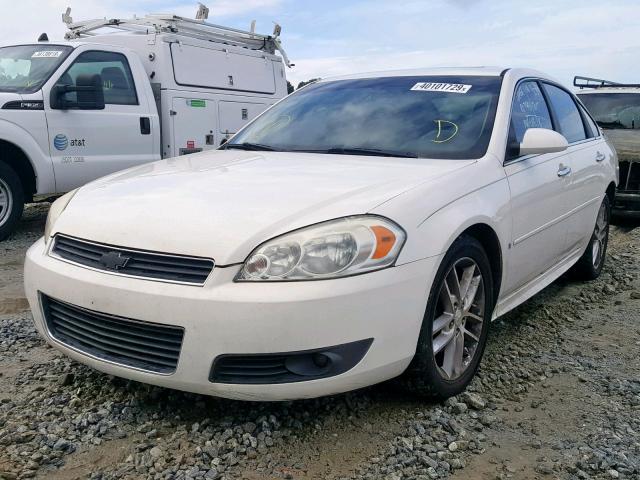 2G1WU57M891120014 - 2009 CHEVROLET IMPALA LTZ WHITE photo 2