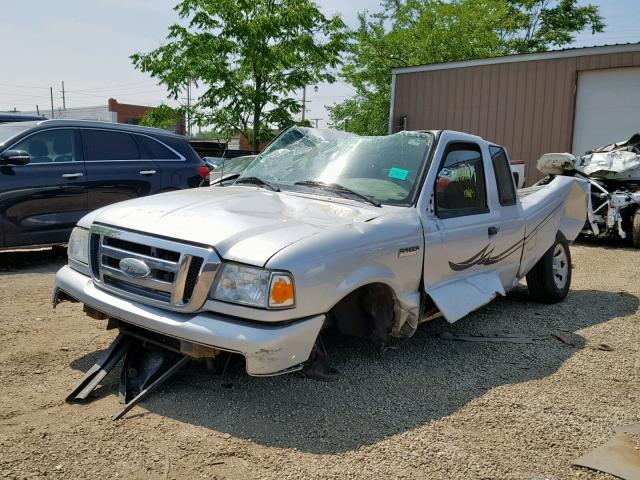 1FTYR14DX8PA62567 - 2008 FORD RANGER SUP SILVER photo 2