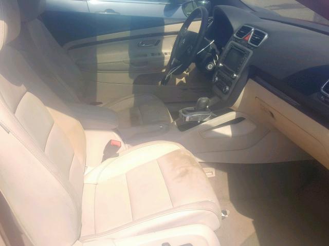 WVWFW7AH9CV008367 - 2012 VOLKSWAGEN EOS LUX 红色 照片 5