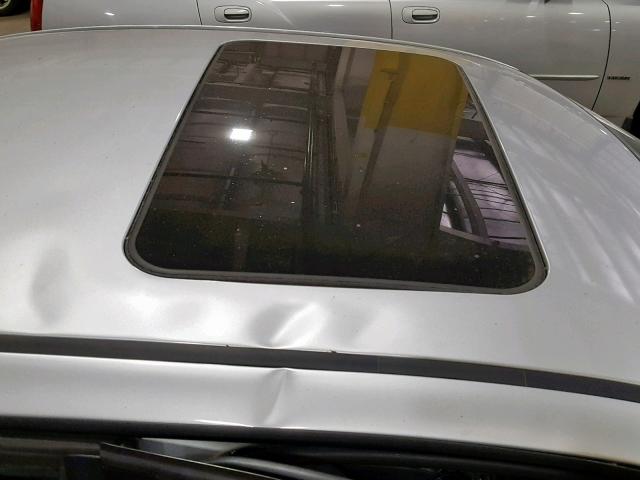 WBAAZ33475KW76061 - 2005 BMW 325 IS SUL SILVER photo 9