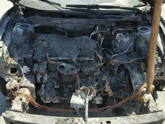 JM1BK323X51253842 - 2005 MAZDA 3 S BURN photo 7