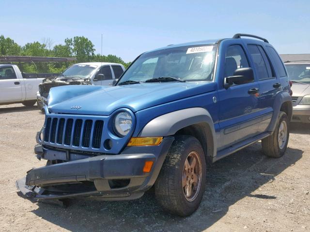 1J4GL48K45W601560 - 2005 JEEP LIBERTY SP BLUE photo 2