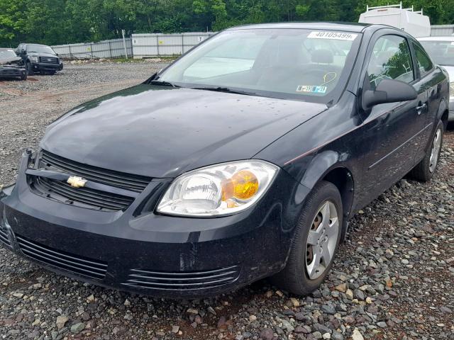 1G1AK12F957642813 - 2005 CHEVROLET COBALT BLACK photo 2