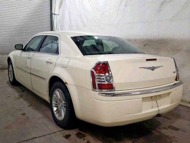 2C3KA43D19H539686 - 2009 CHRYSLER 300 LX WHITE photo 3