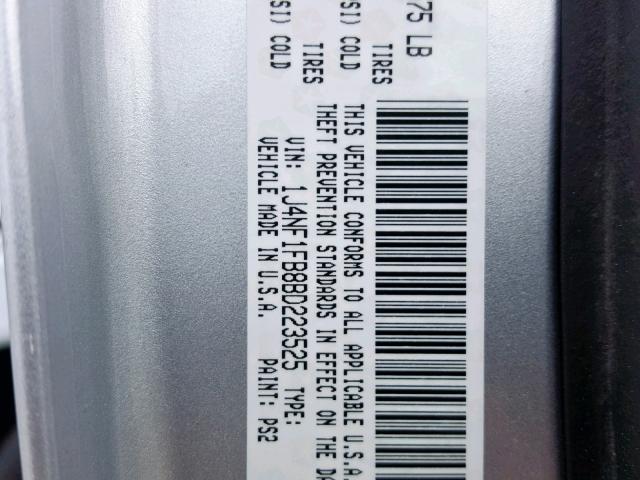 1J4NF1FB8BD223525 - 2011 JEEP COMPASS SP 银色 照片 10