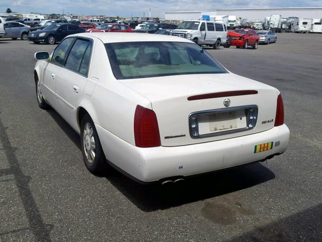 1G6KD54Y33U163591 - 2003 CADILLAC DEVILLE WHITE photo 3