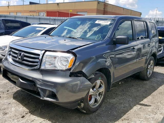 5FNYF4H28DB505564 - 2013 HONDA PILOT LX GRAY photo 2