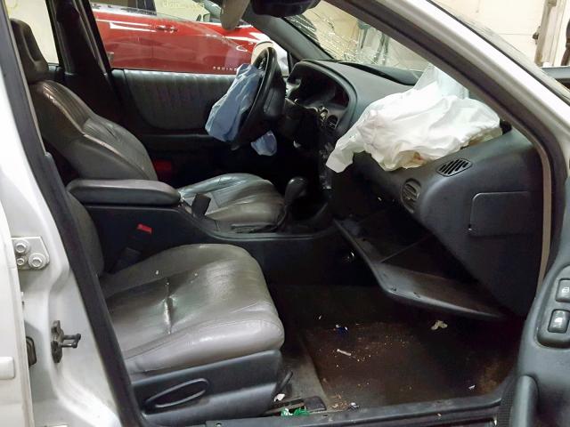 1G2WP52K71F246936 - 2001 PONTIAC GRAND PRIX WHITE photo 5