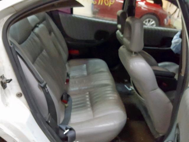 1G2WP52K71F246936 - 2001 PONTIAC GRAND PRIX WHITE photo 6