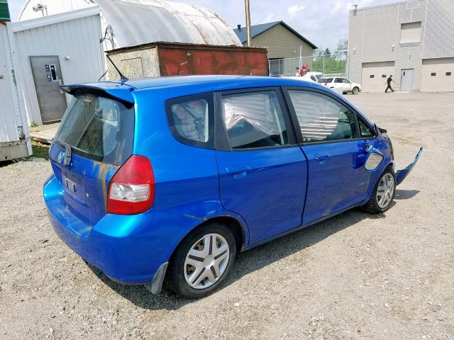 JHMGD37477S812972 - 2007 HONDA FIT BLUE photo 4