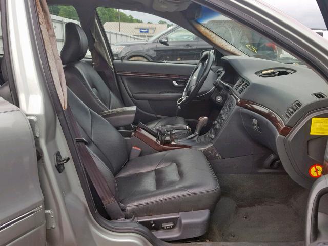 YV1TS92D941352385 - 2004 VOLVO S80 SILVER photo 5