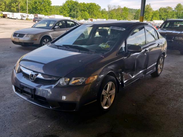 2HGFA1F63BH531542 - 2011 HONDA CIVIC LX-S فحمي صورة 2