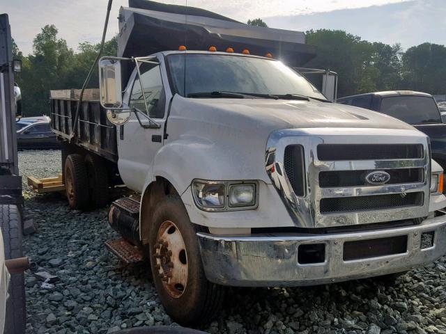 3FRNF65P76V268866 - 2006 FORD F650 SUPER WHITE photo 1