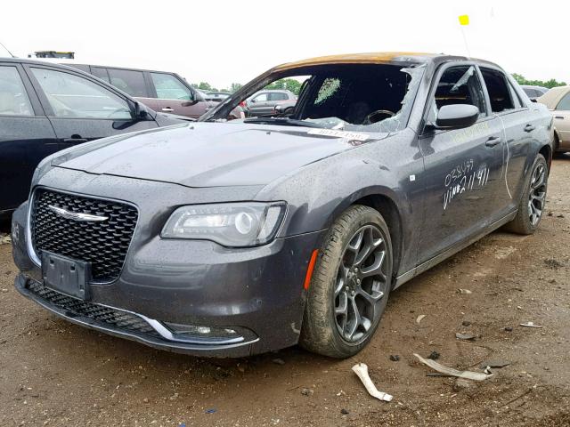 2C3CCABG7JH214411 - 2018 CHRYSLER 300 S GRAY photo 2