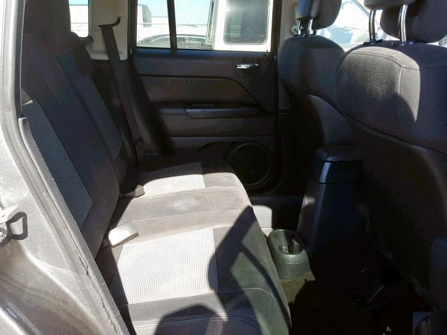 1C4NJCBA9CD559411 - 2012 JEEP COMPASS SP ნაცრისფერი ფოტო 6