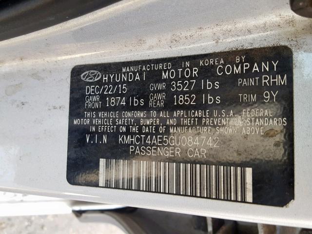 KMHCT4AE5GU084742 - 2016 HYUNDAI ACCENT SE SILVER photo 10