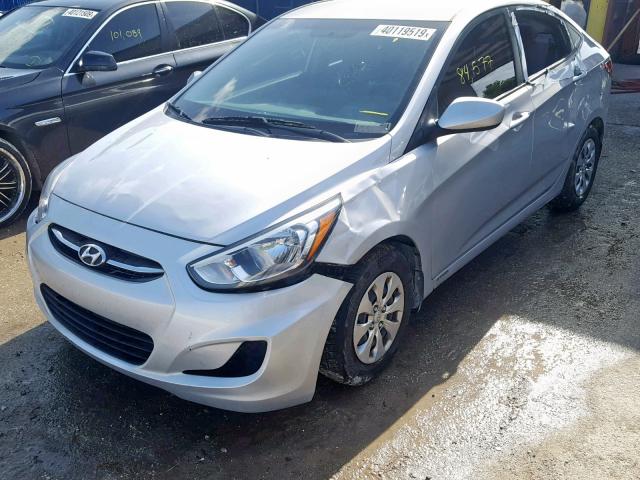 KMHCT4AE5GU084742 - 2016 HYUNDAI ACCENT SE SILVER photo 2