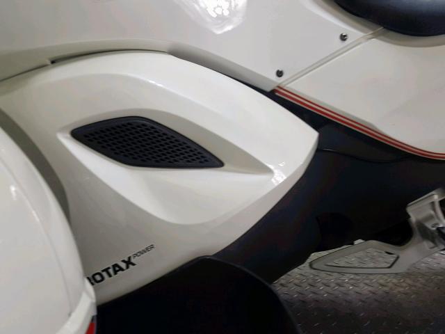 2BXNABC19EV000893 - 2014 CAN-AM SPYDER ROA WHITE photo 12