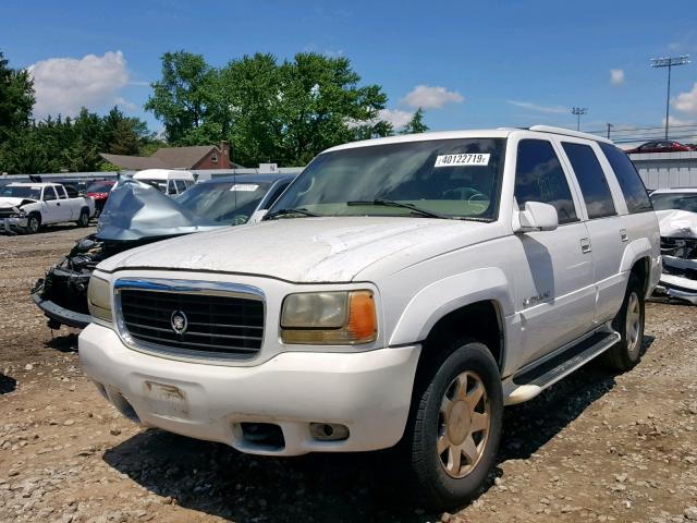 1GYEK13R9YR113124 - 2000 CADILLAC ESCALADE WHITE photo 2