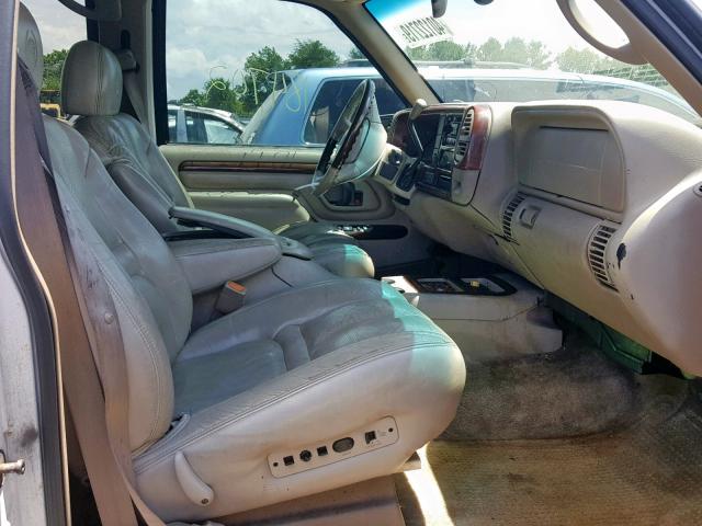 1GYEK13R9YR113124 - 2000 CADILLAC ESCALADE WHITE photo 5