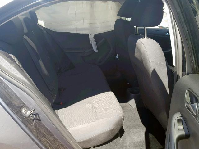 3VW2K7AJ6DM378245 - 2013 VOLKSWAGEN JETTA BASE 灰色 照片 6