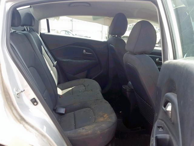 KNADN4A33C6050621 - 2012 KIA RIO EX SILVER photo 6