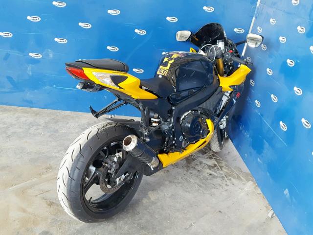 JS1GR7MAXH2100763 - 2017 SUZUKI GSX-R750 YELLOW photo 4