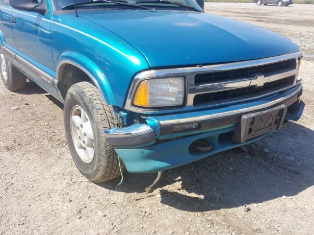 1GNDT13W7T2237244 - 1996 CHEVROLET BLAZER GREEN photo 9