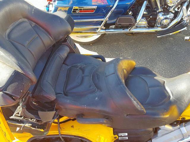 1HFSC47481A000247 - 2001 HONDA GL1800 A YELLOW photo 6