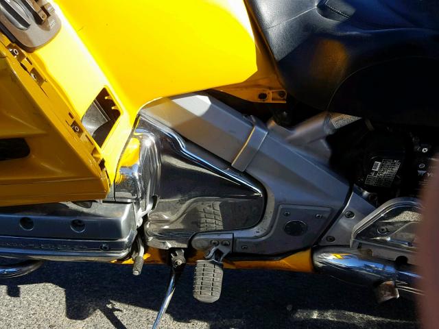 1HFSC47481A000247 - 2001 HONDA GL1800 A YELLOW photo 7