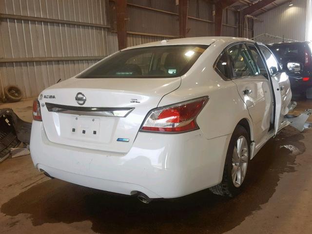 1N4AL3AP3EC106186 - 2014 NISSAN ALTIMA SL WHITE photo 4