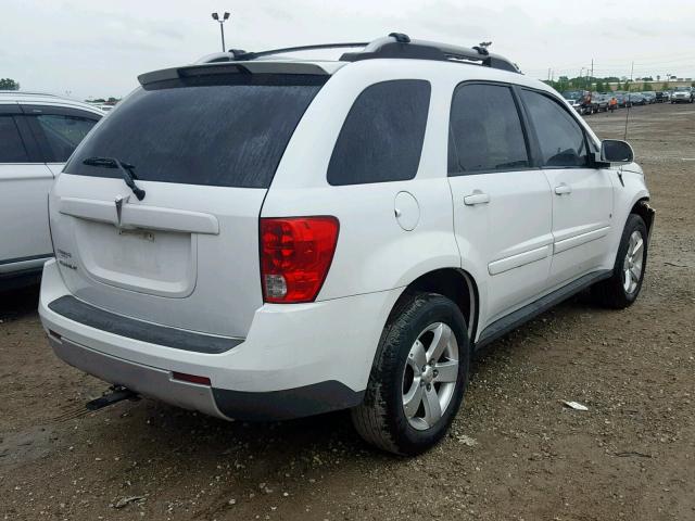 2CKDL63F166197328 - 2006 PONTIAC TORRENT WHITE photo 4