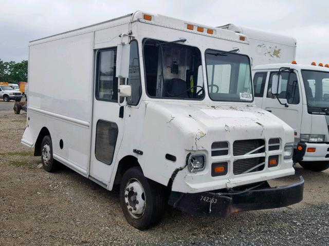 4UZAANCP56CX19822 - 2006 FREIGHTLINER CHASSIS M WHITE photo 1