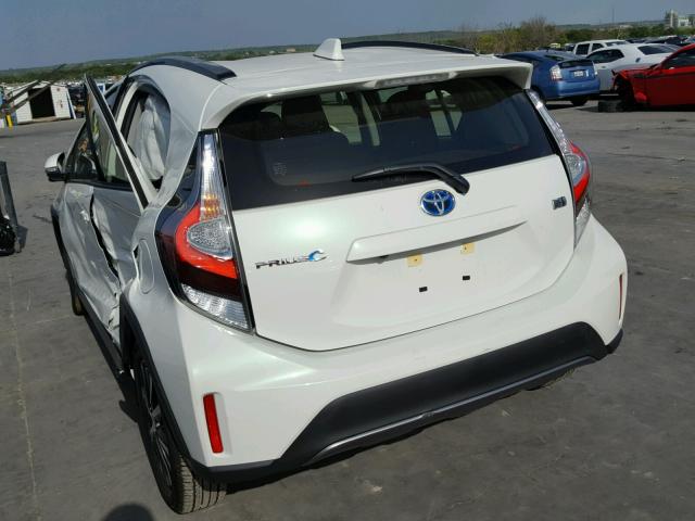 JTDKDTB33J1605969 - 2018 TOYOTA PRIUS C WHITE photo 3