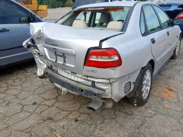 YV1VS27544F090232 - 2004 VOLVO S40 1.9T GRAY photo 4