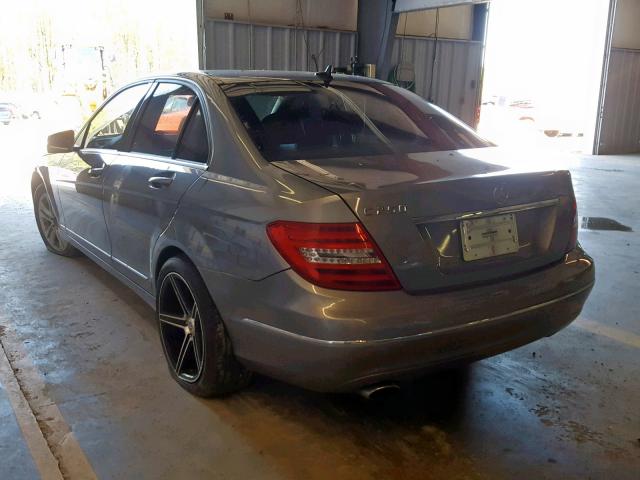 WDDGF4HB7DG097386 - 2013 MERCEDES-BENZ C 250 SILVER photo 3