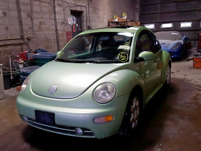 3VWCB21C12M453164 - 2002 VOLKSWAGEN NEW BEETLE GREEN photo 2