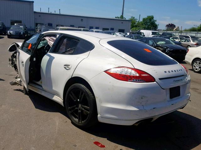 WP0AB2A75CL060817 - 2012 PORSCHE PANAMERA S WHITE photo 3