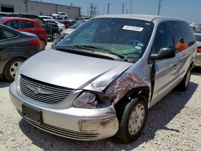 2C8GP44373R210058 - 2003 CHRYSLER TOWN & COU SILVER photo 2