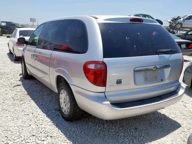 2C8GP44373R210058 - 2003 CHRYSLER TOWN & COU SILVER photo 3