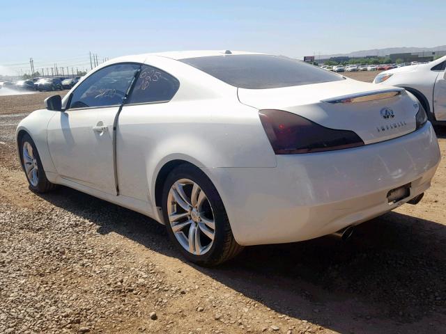 JNKCV64E09M600819 - 2009 INFINITI G37 BASE WHITE photo 3