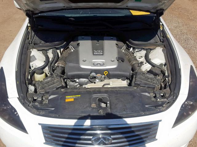 JNKCV64E09M600819 - 2009 INFINITI G37 BASE WHITE photo 7