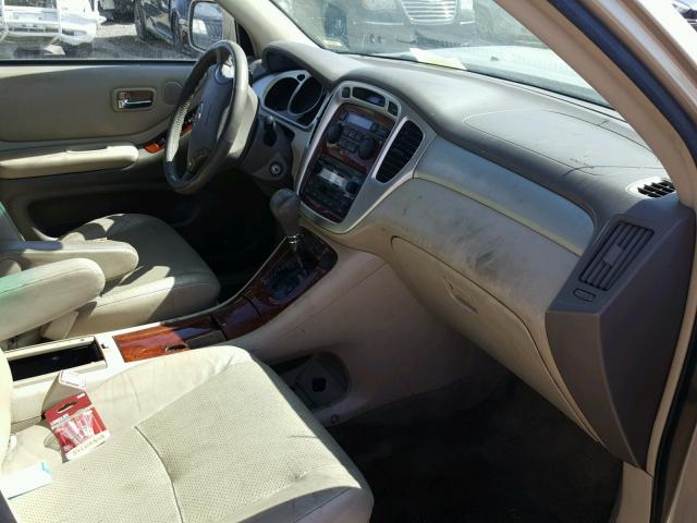 JTEDP21A740010851 - 2004 TOYOTA HIGHLANDER BEIGE photo 5