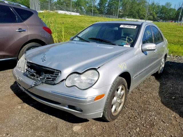 WDBRF61J02F191580 - 2002 MERCEDES-BENZ C 240 SILVER photo 2