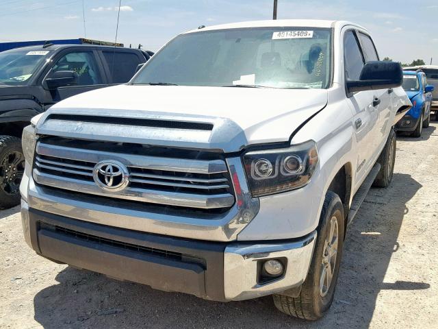 5TFDW5F18HX649433 - 2017 TOYOTA TUNDRA CRE WHITE photo 2