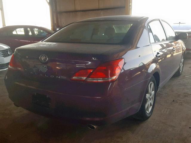 4T1BK36B46U121818 - 2006 TOYOTA AVALON MAROON photo 4