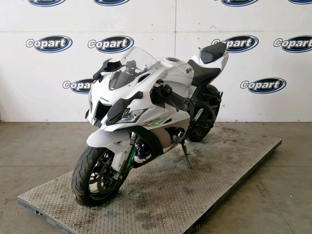 JKAZXCS10HA009937 - 2017 KAWASAKI ZX1000 S WHITE photo 2