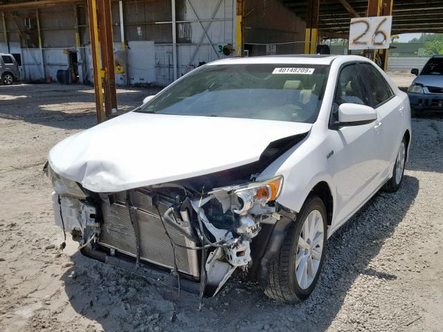 4T1BD1FK8CU039651 - 2012 TOYOTA CAMRY HYBR WHITE photo 2