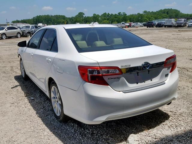 4T1BD1FK8CU039651 - 2012 TOYOTA CAMRY HYBR WHITE photo 3